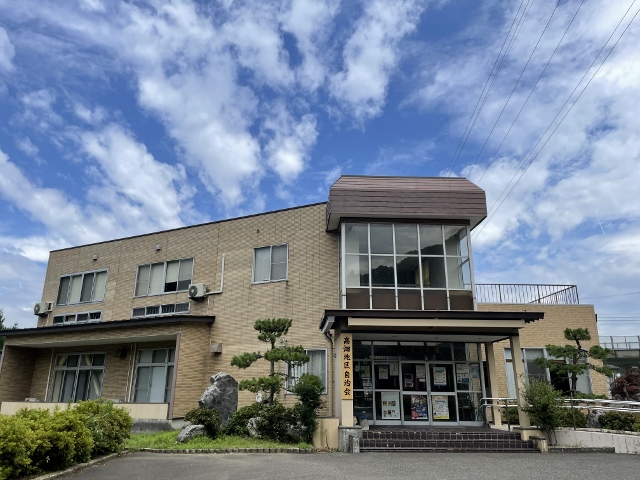 高畑地区公民館外観